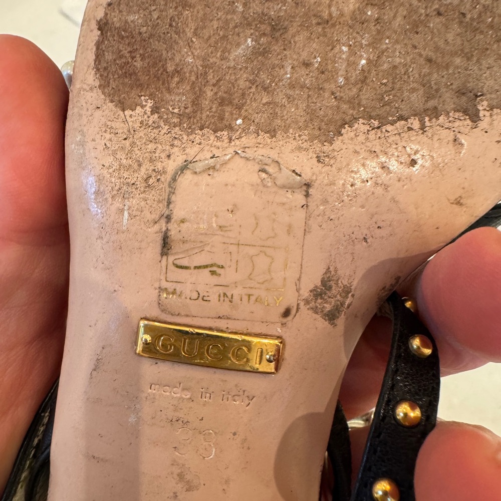 Gucci Black Sandals with Pearl and Gold Accents - Picture 4 of 6